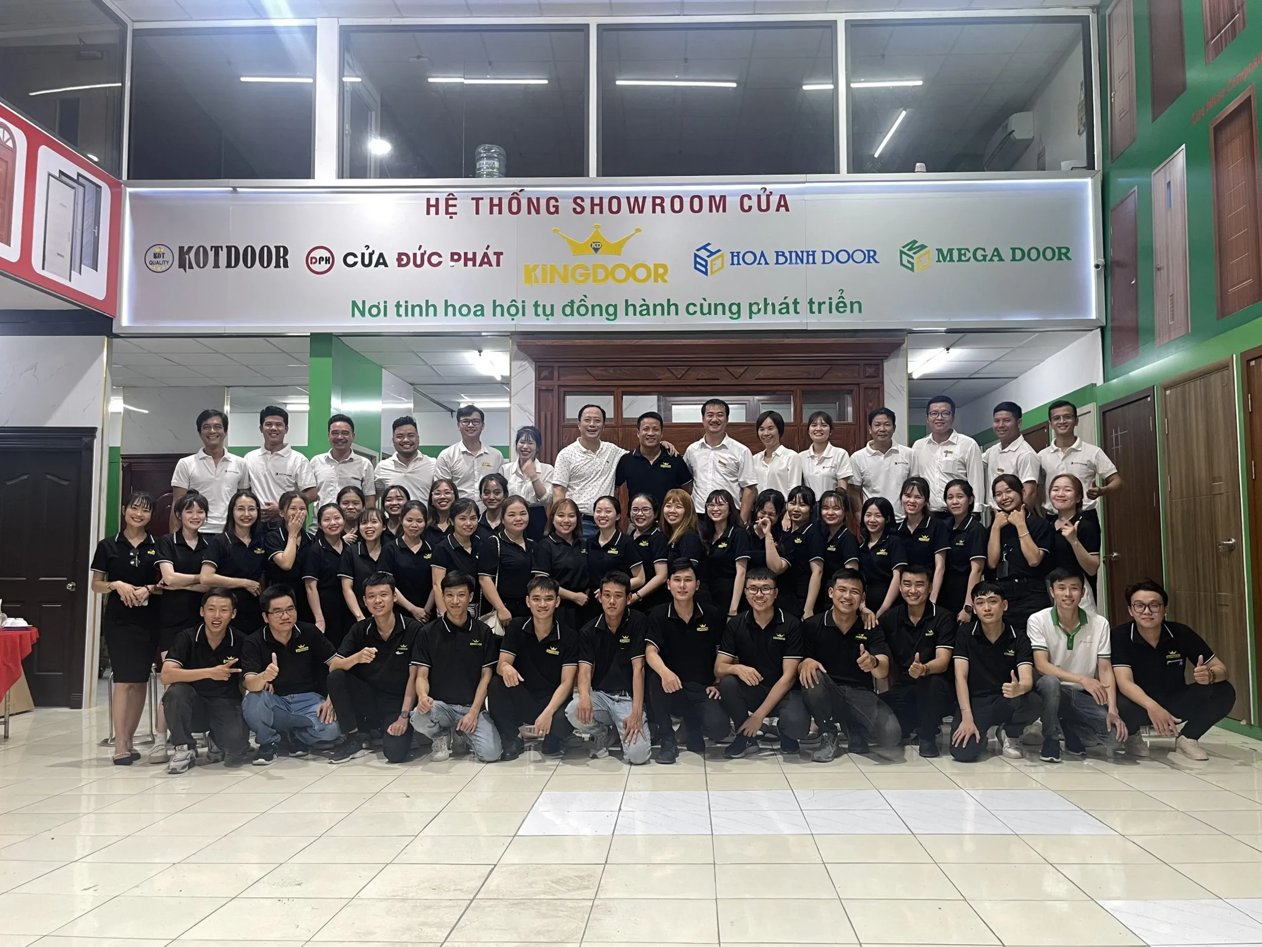Báo giá cửa gỗ carbon tại Bảo Lộc Lâm Đồng